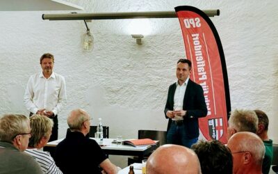 Gut besuchte Bürgerversammlung mit OB David Langner