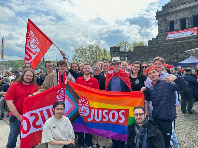 Ungebrochen Solidarisch 1 Mai Demo 2023