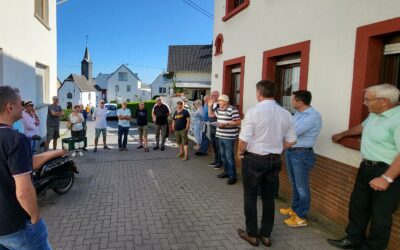 Historisches und Aktuelles aus Bisholder – Ortsrundgang mit der Gülser SPD am Samstagmorgen